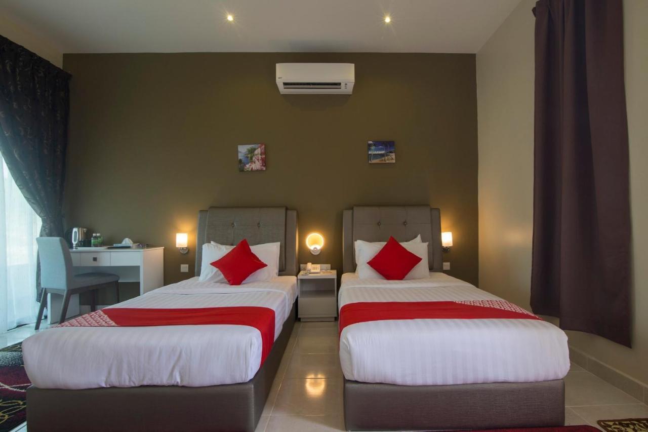 Nahdhoh Langkawi Resort Pantai Cenang  Buitenkant foto
